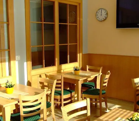 Pri Gondoli Bed & Breakfast Marburgo